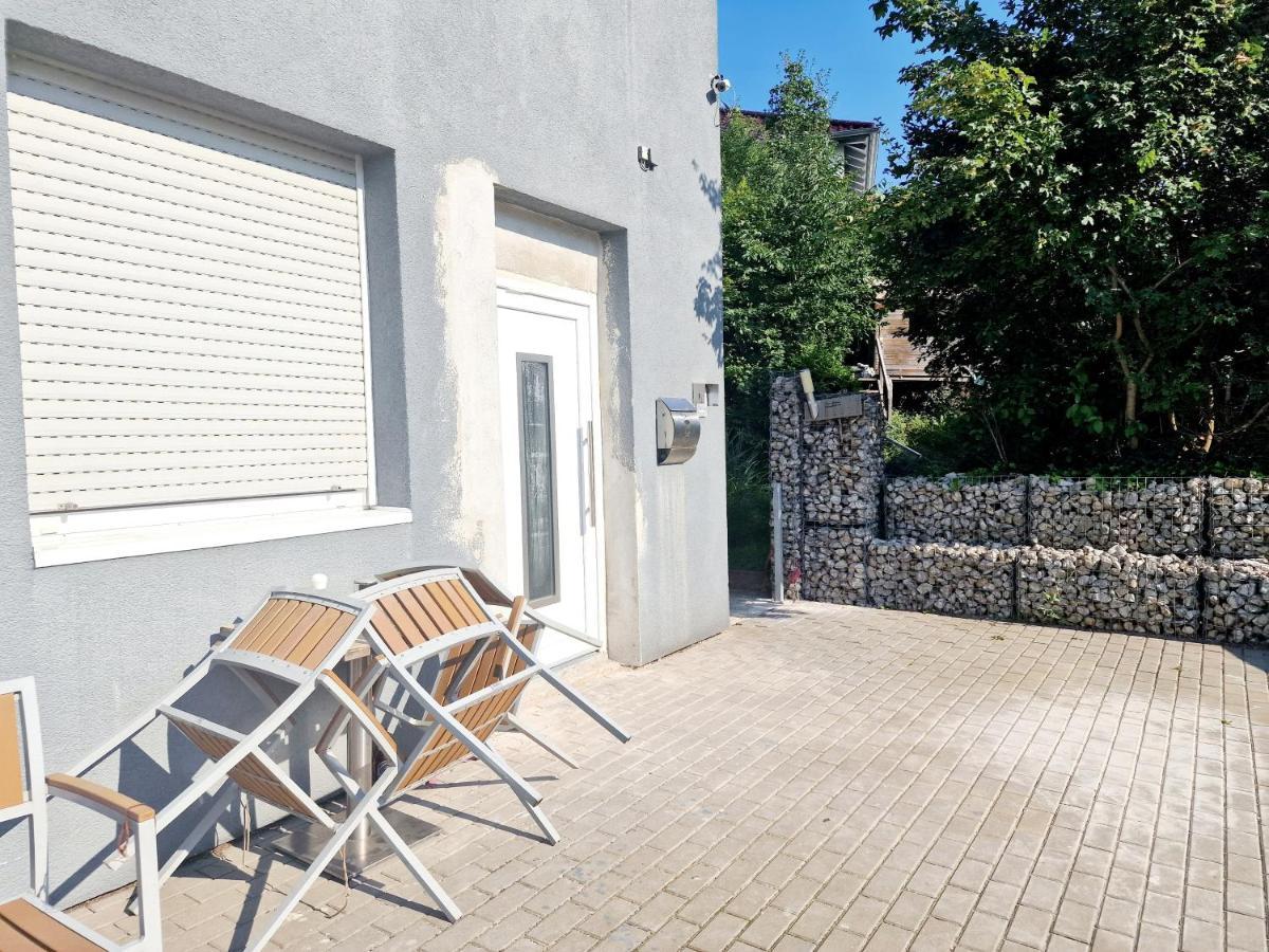 Gruppenfreundliches Apartment Herzogenaurach Luaran gambar